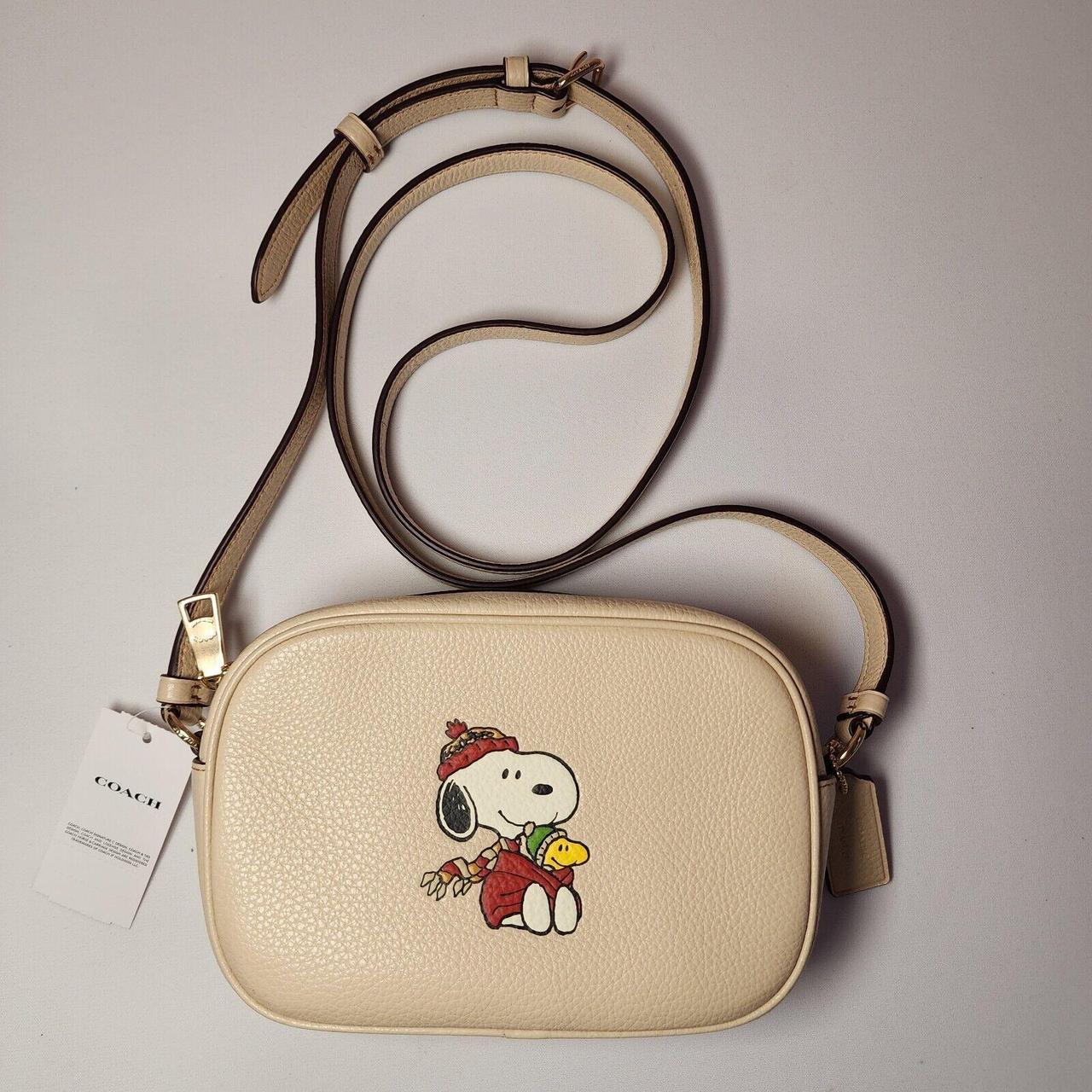 Coach X outlet Peanuts Mini Jamie Camera Bag In Signature Canvas With Snoopy Woodstock