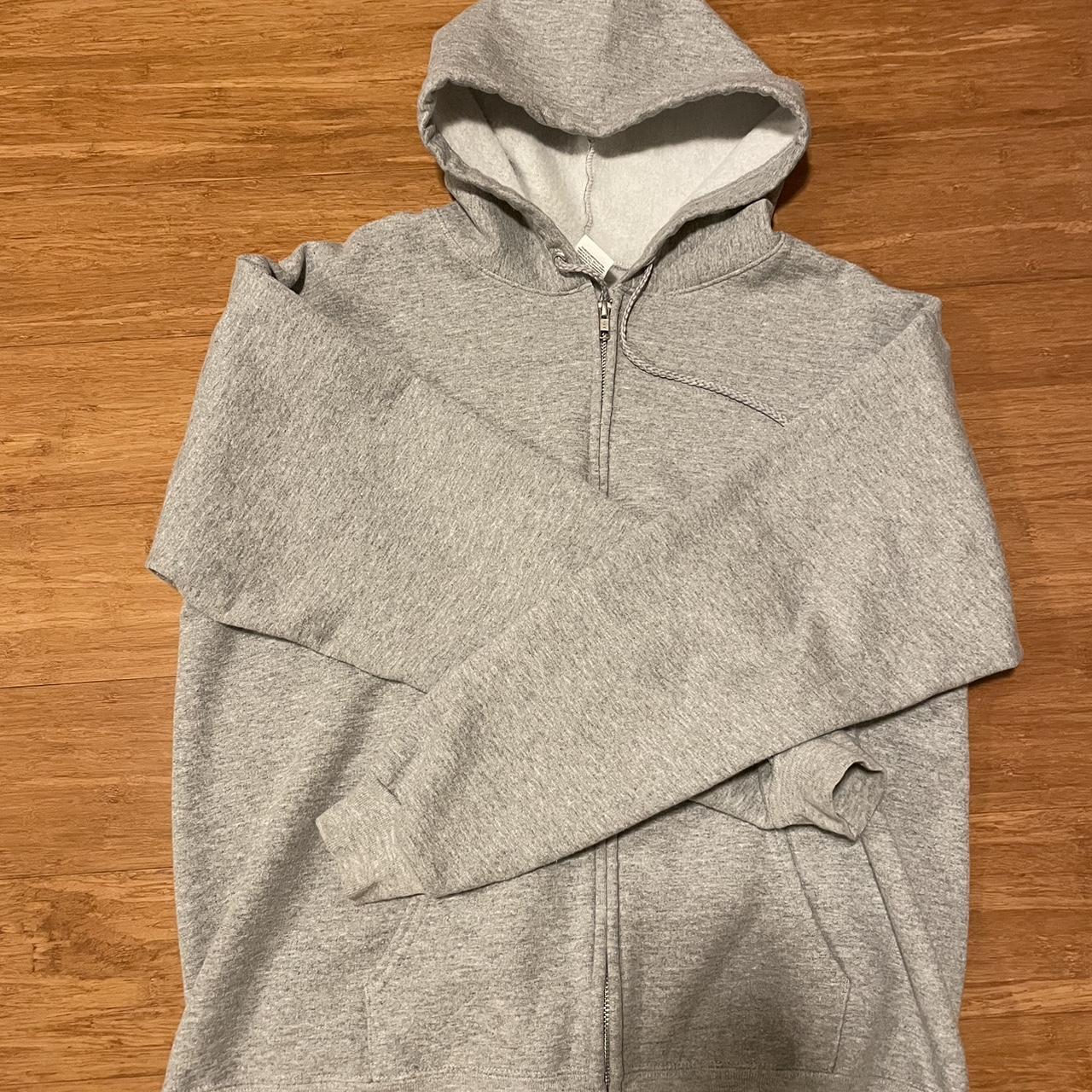 Hanes Men's Grey and White Hoodie | Depop