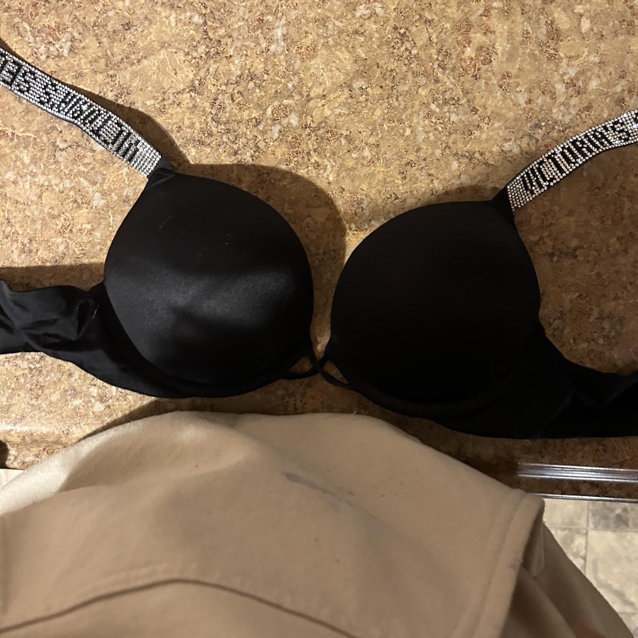 Victorias Secret black padded bra Size 32A Push up - Depop