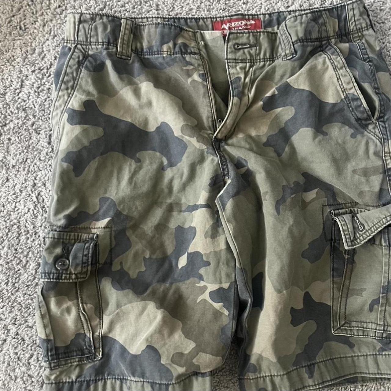 vintage low rise camo jorts size 16 junior (size2)... - Depop