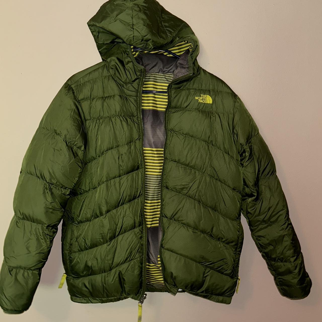 North face green on sale and black puffer