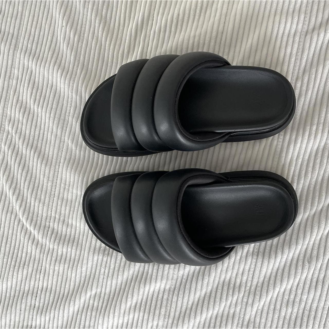 h&m quilted slides