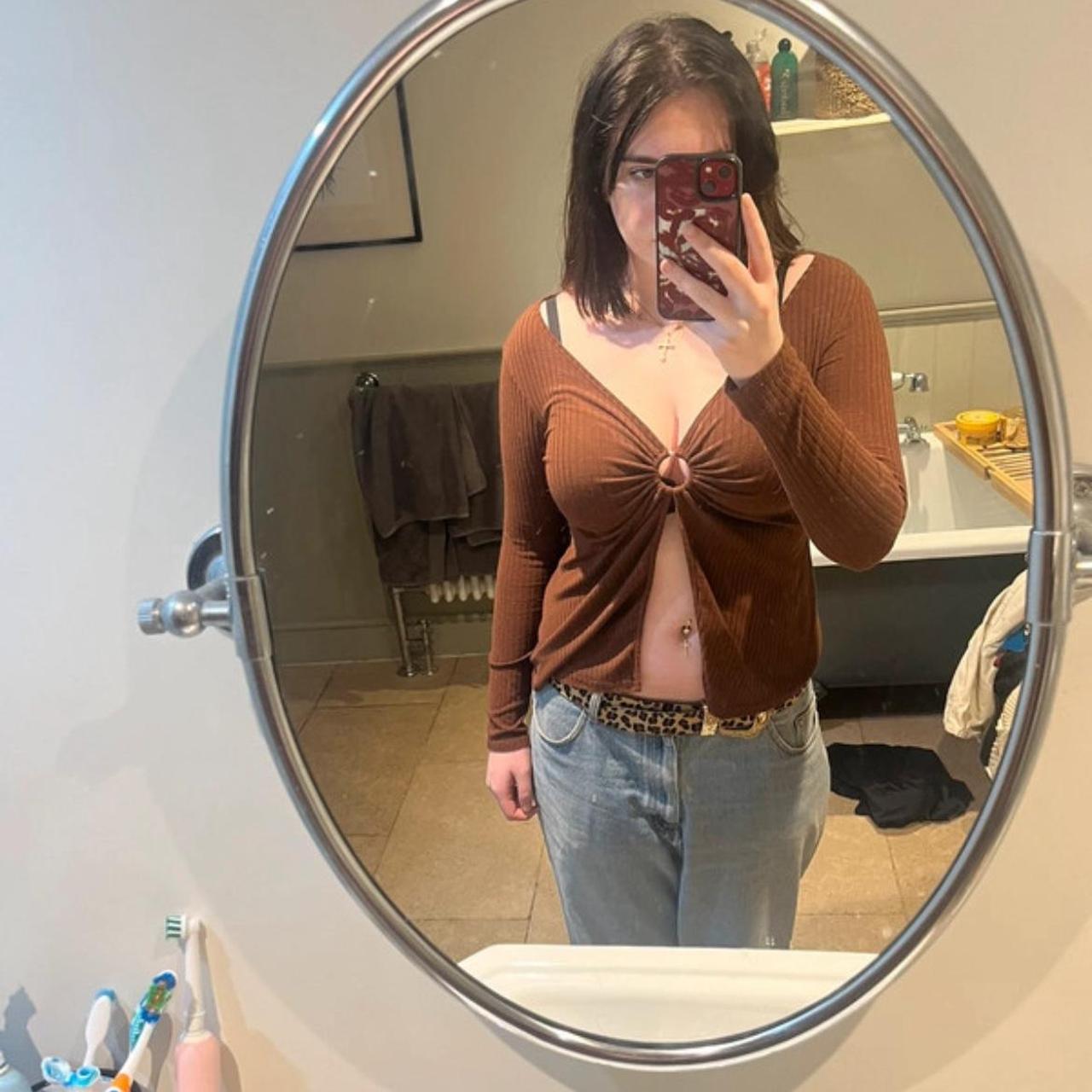 item listed by lilydewhurstt