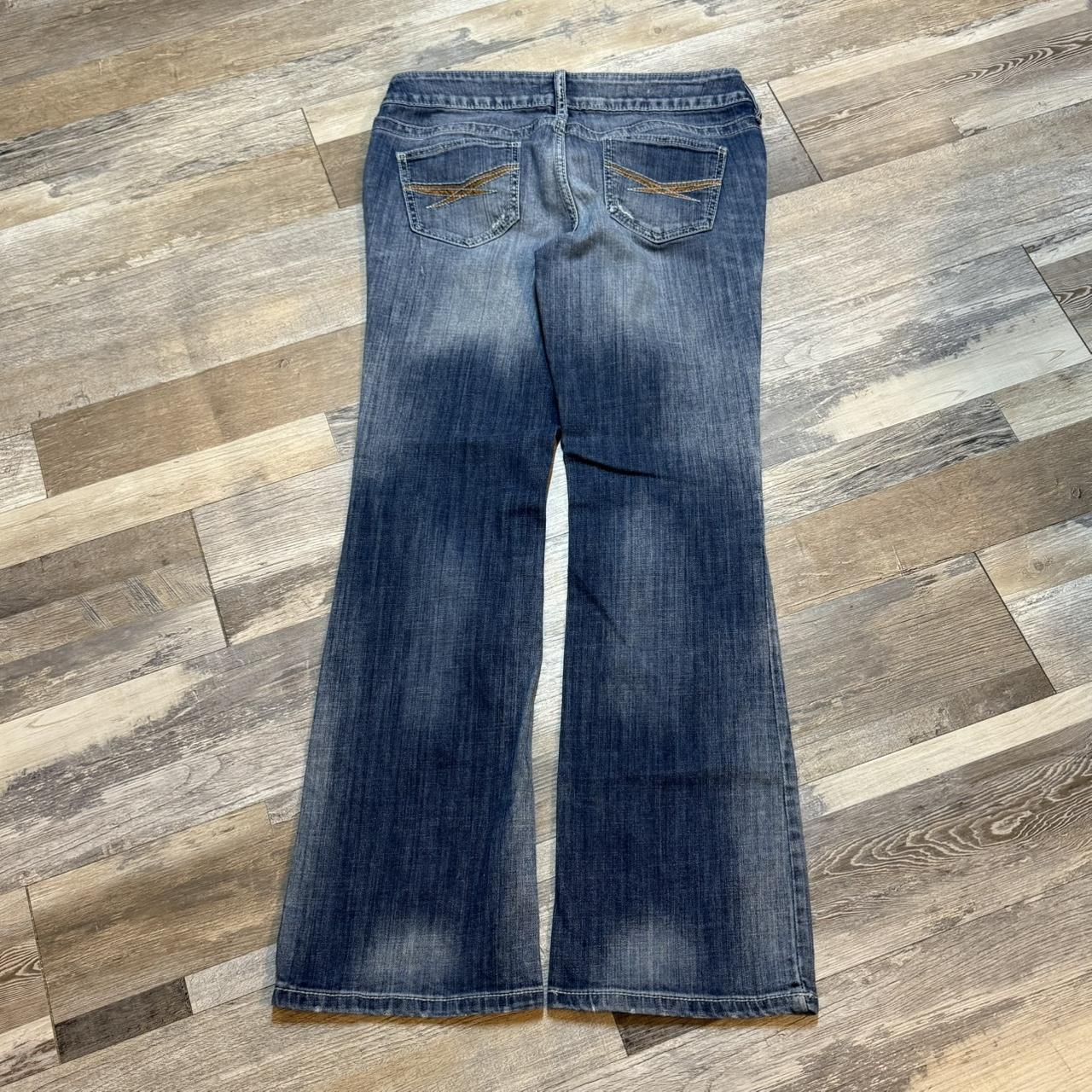 item listed by naygarnaygar