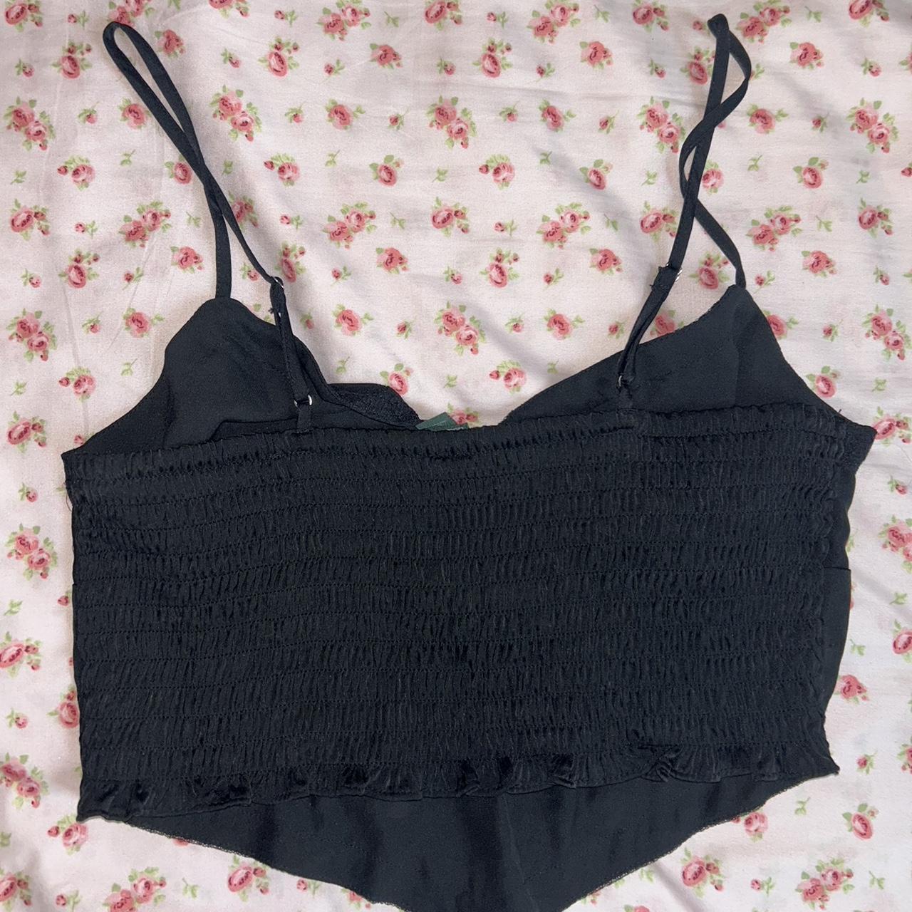 Black little top!🖤🪩 cute lace trimming with... - Depop