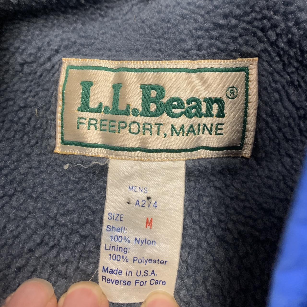 L.L.Bean Men's Blue Gilet | Depop