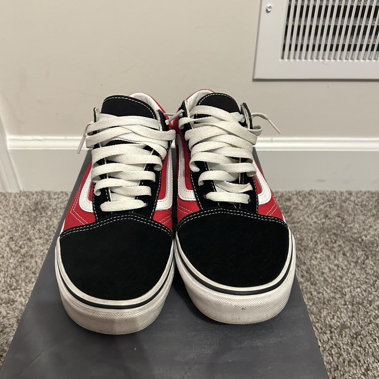 Vans Men's Red and Black Trainers (4)
