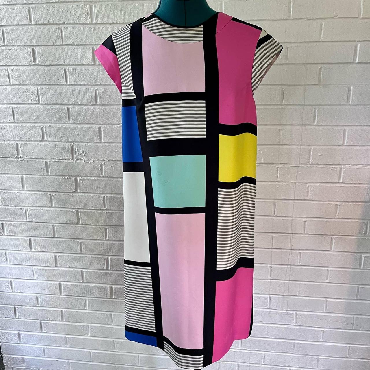 Kate Spade Women's Sleeveless Top Black with Pink - Depop