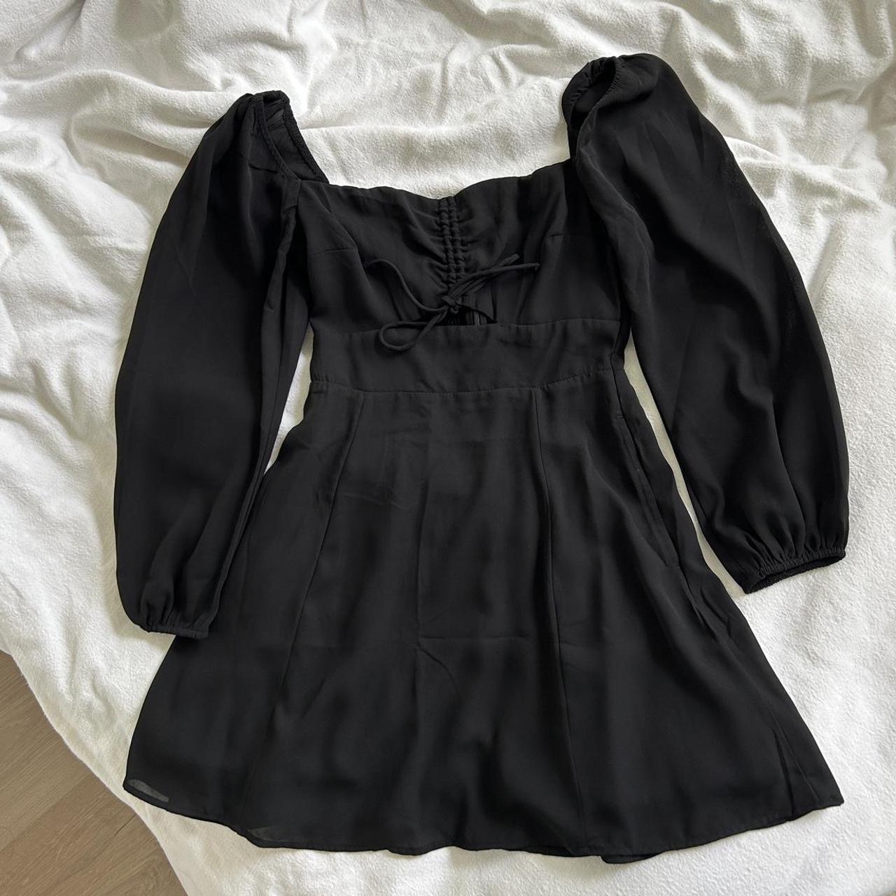 Abercrombie & Fitch Black Babydoll Dress Puffed... - Depop