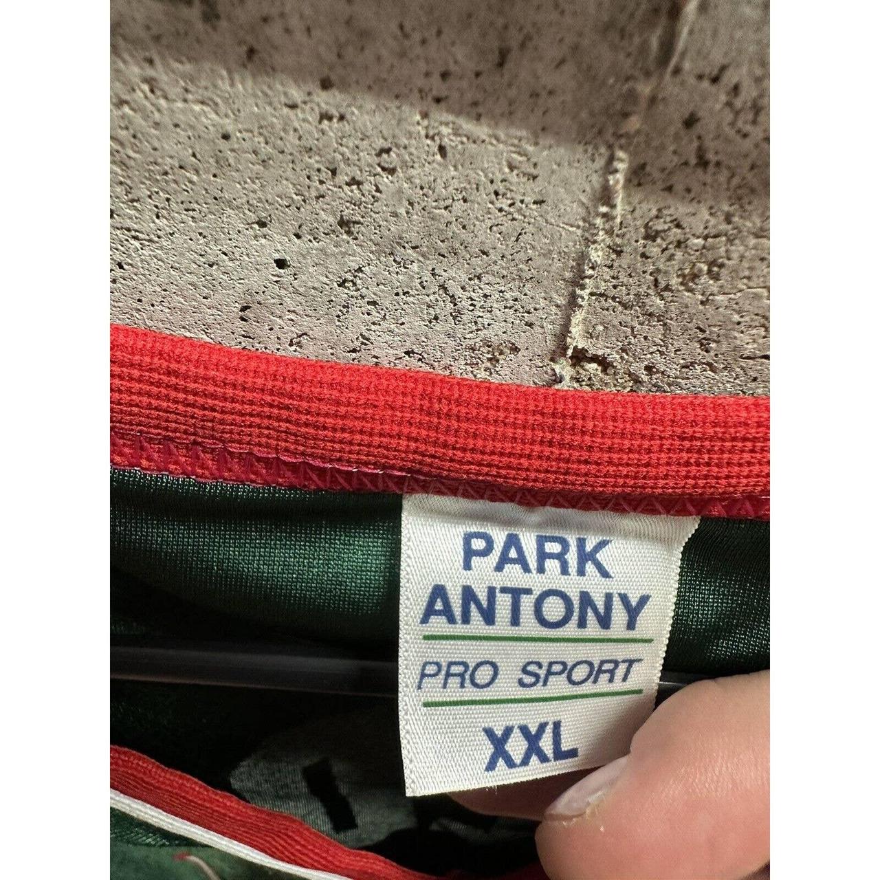 Park Antony, Shirts