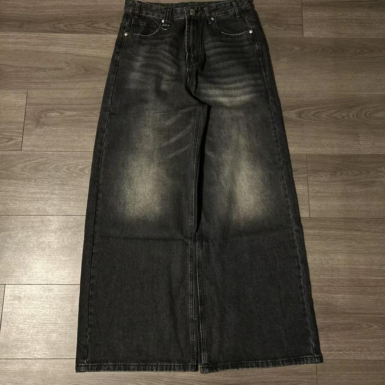 item listed by icythrifts00