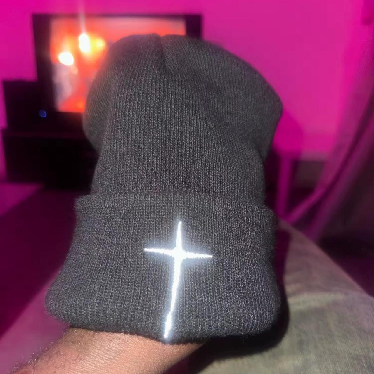 item listed by icythrifts00