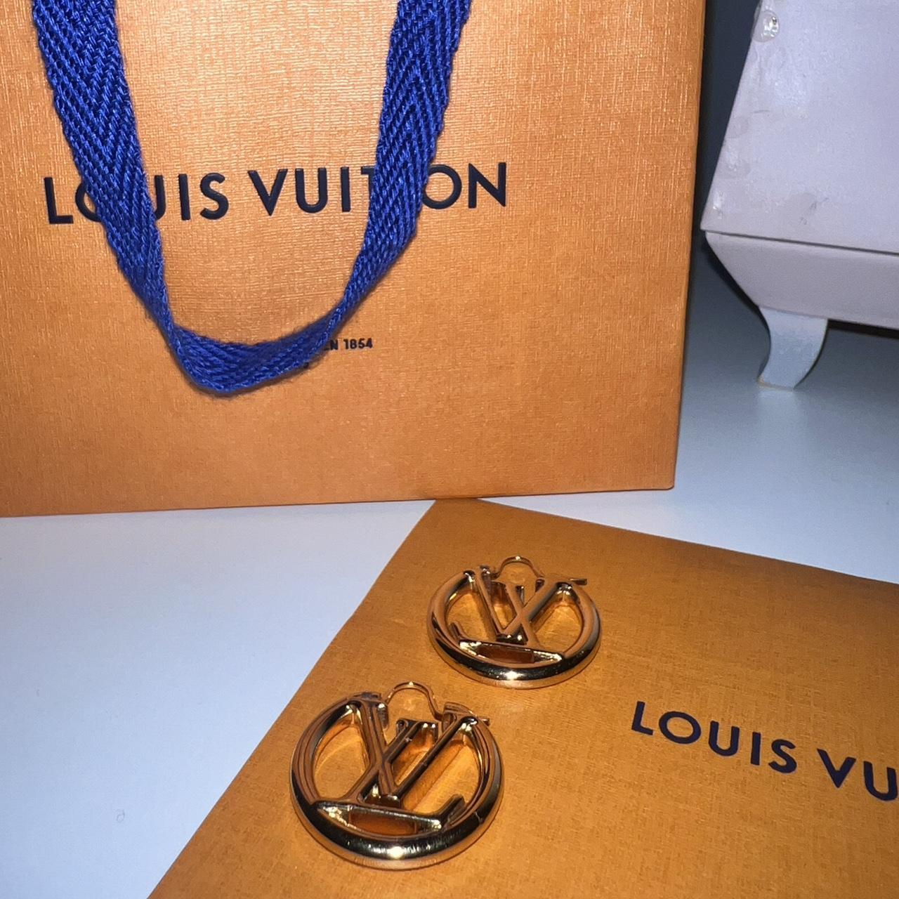 Louis on sale vuitton hoops