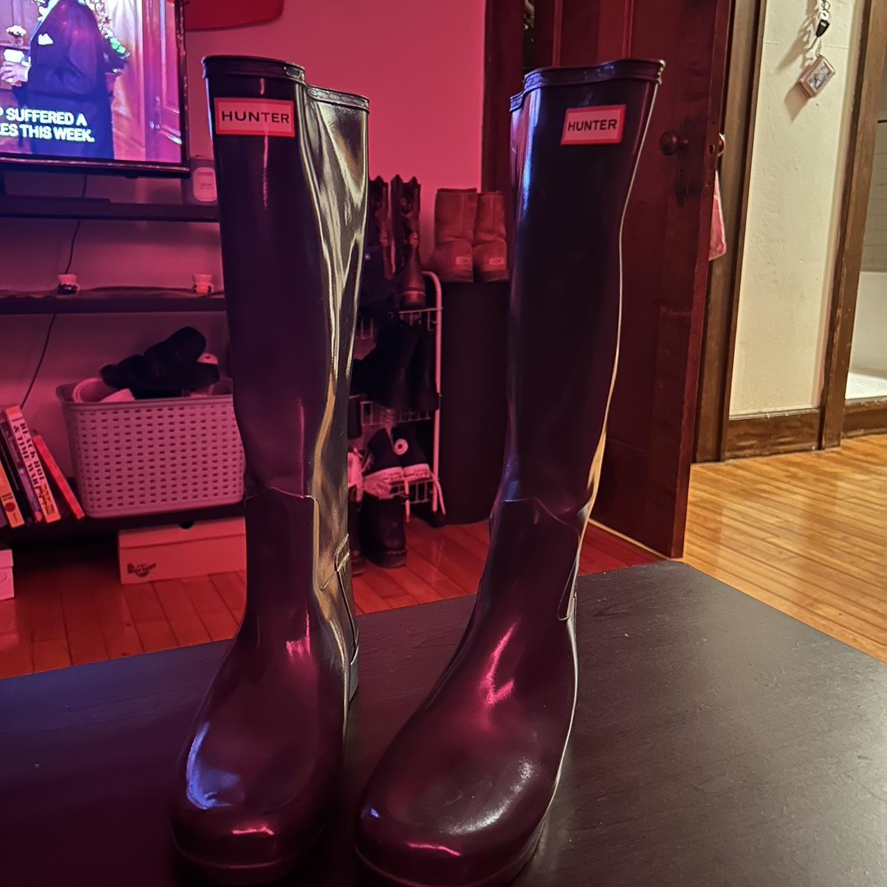 Hunter Women's Grey Boots Depop
