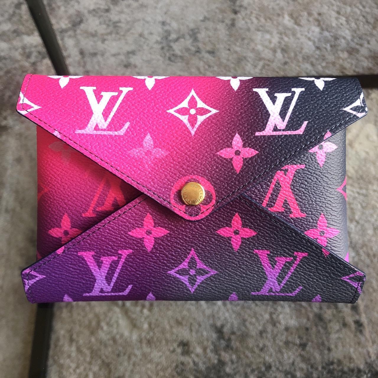 Louis Vuitton Monogram Multicolor Pochette - Hardly - Depop