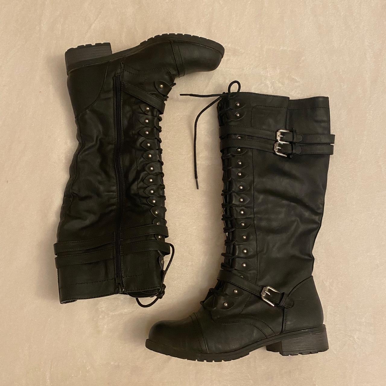 Knee high black lace up / zip up combat boots.... - Depop