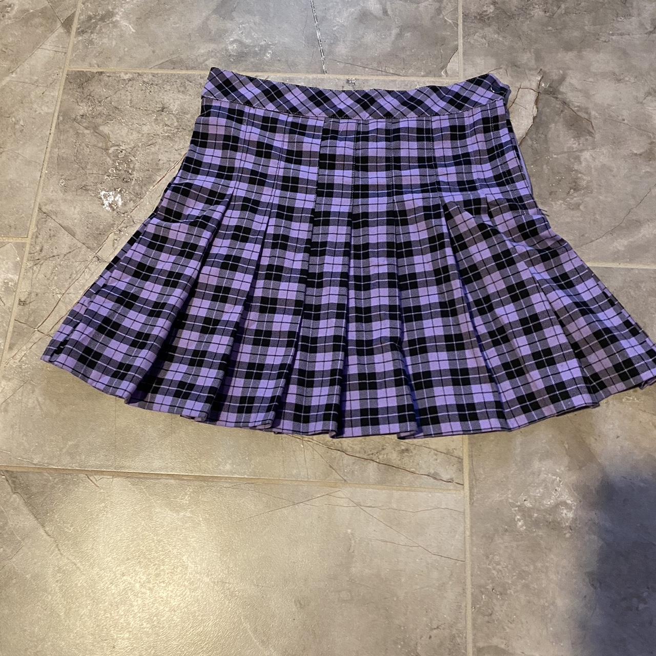 Pleated Black and Purple skirt from H&M - Depop