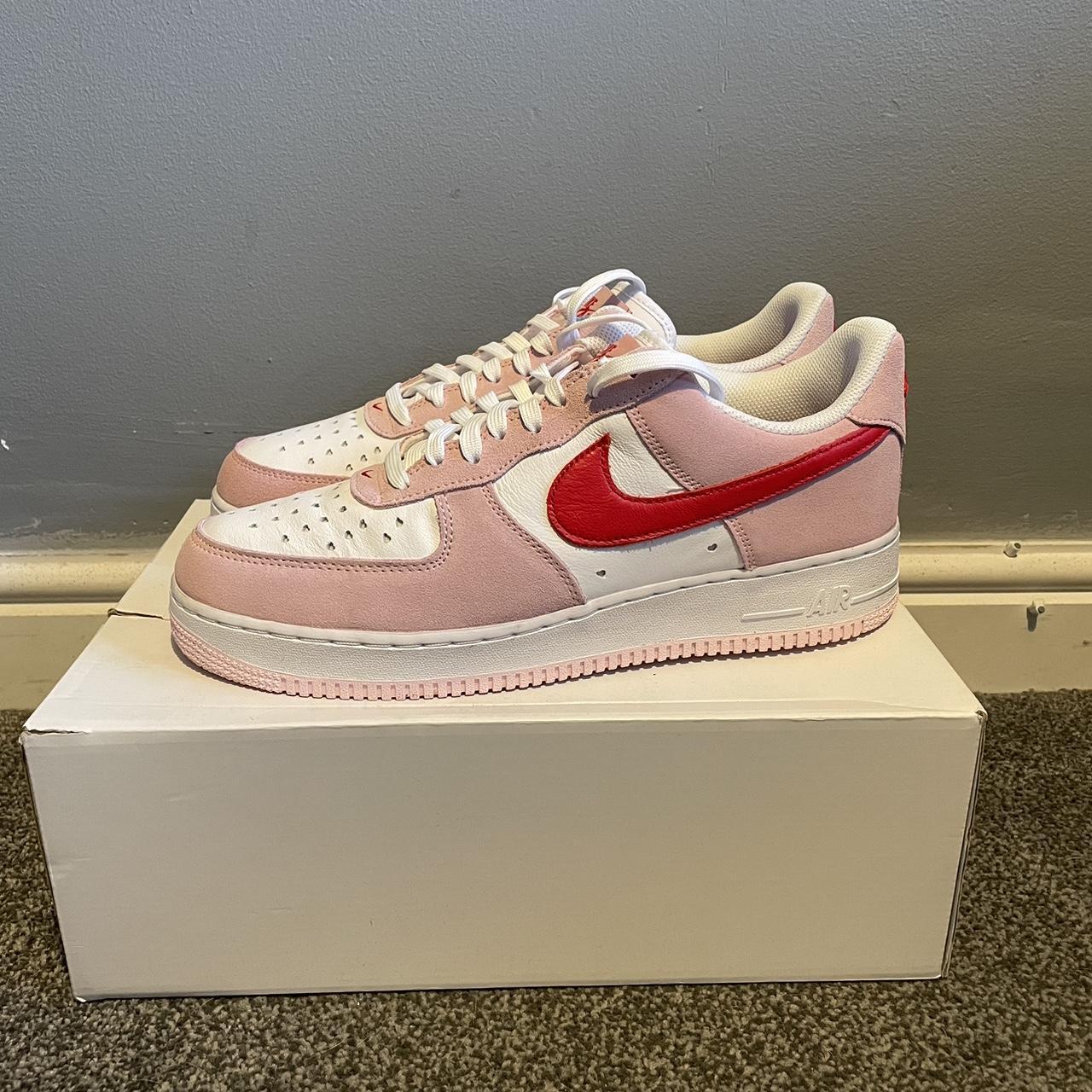pink nike air force 1 trainers