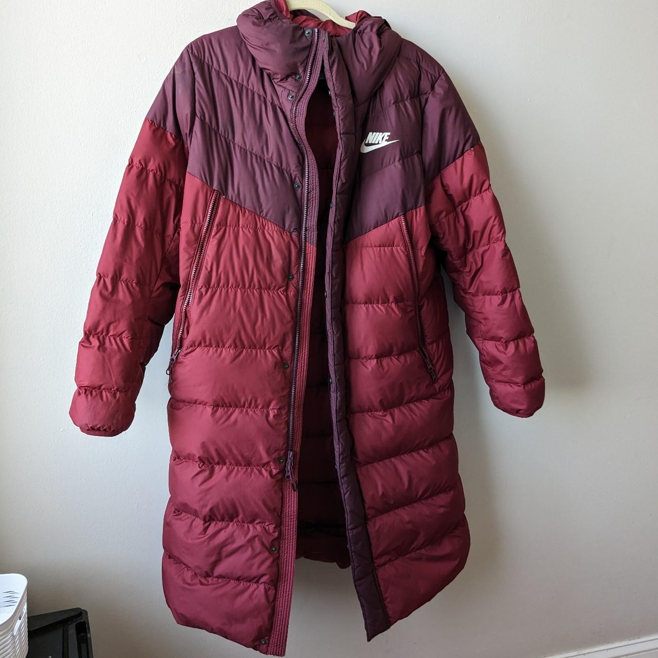 Nike shop burgundy coat