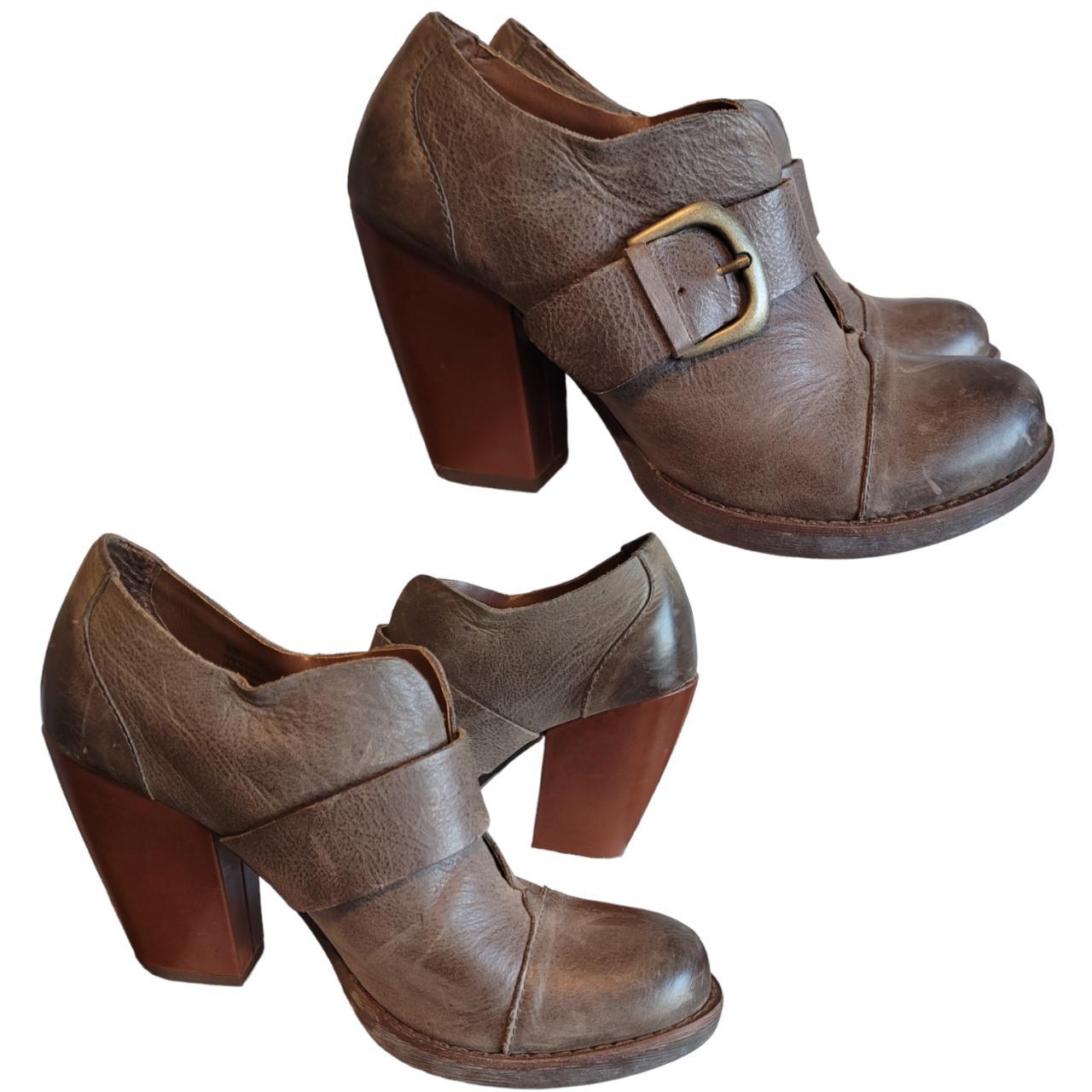 KORK EASE PLATFORM HEELED BOOTS SIZE 8. VERY CUTE!!... Depop