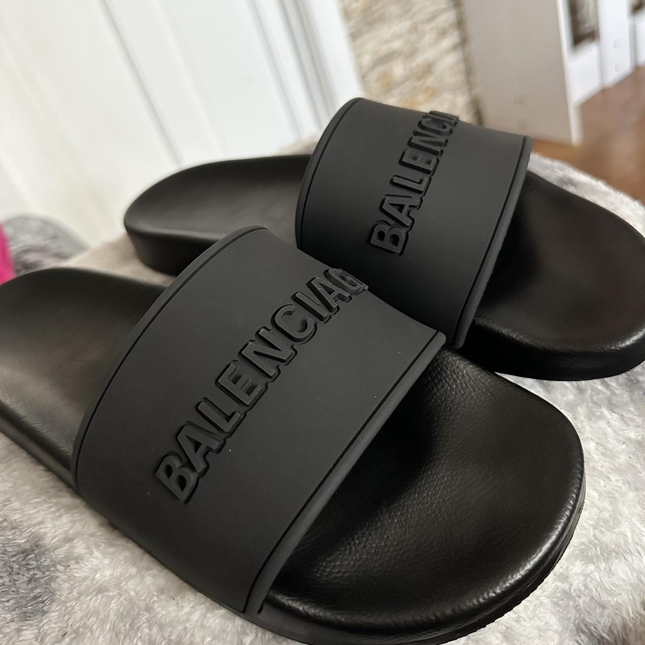 Balenciaga Men's Black Slides | Depop
