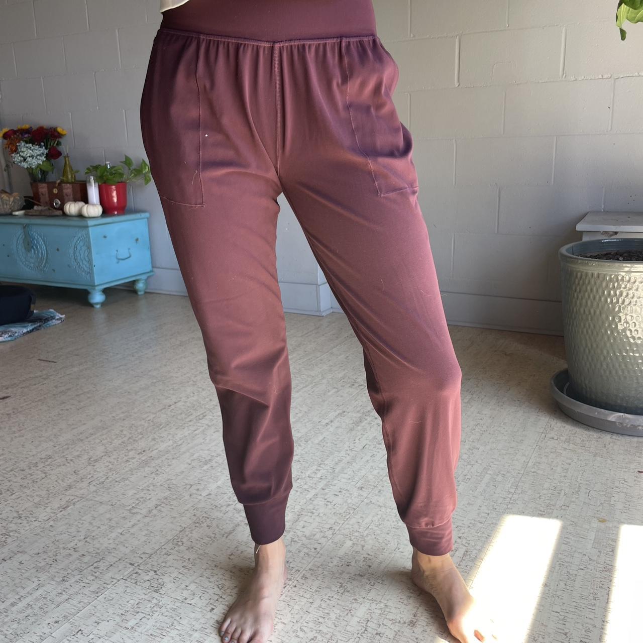 Athleta salutation jogger size small Depop