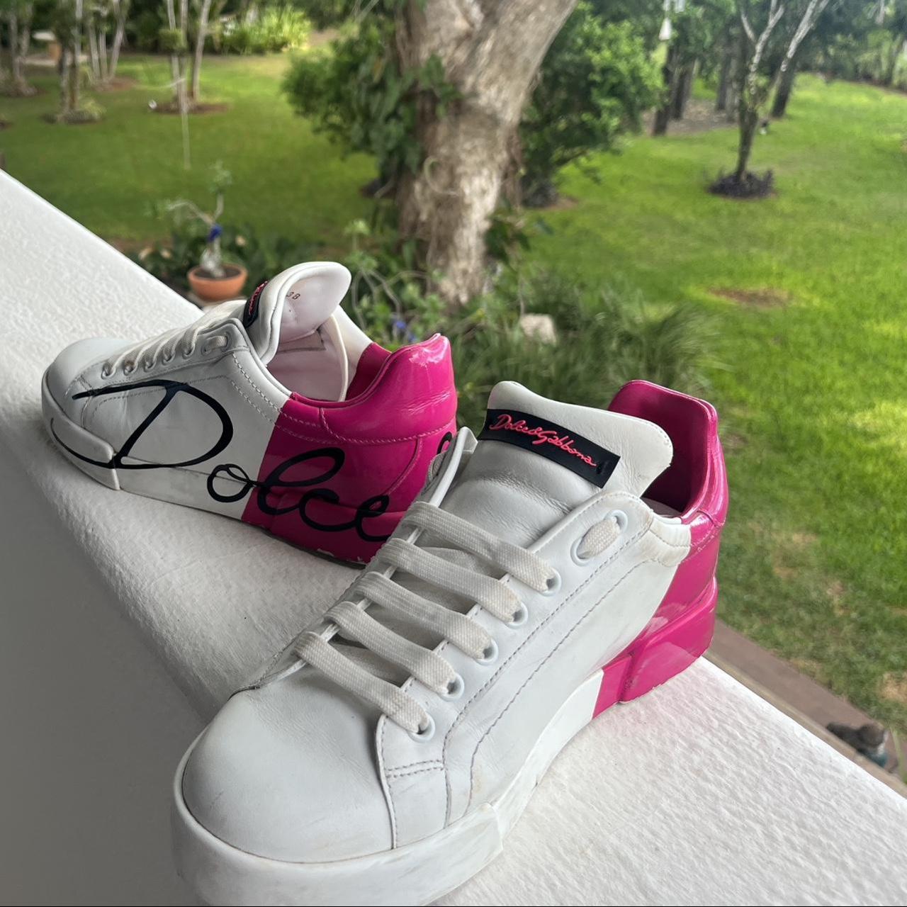 Dolce and gabbana shop white and pink trainers