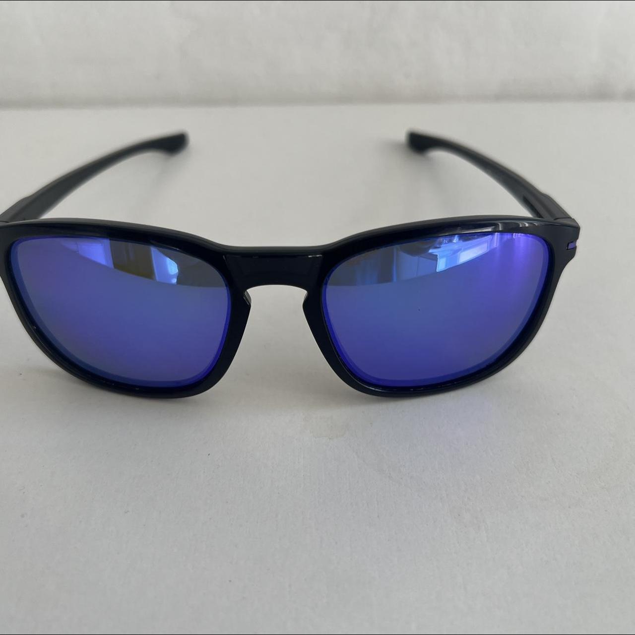 Mens Oakley Enduro Polarised Lens Sunglasses Depop 5903