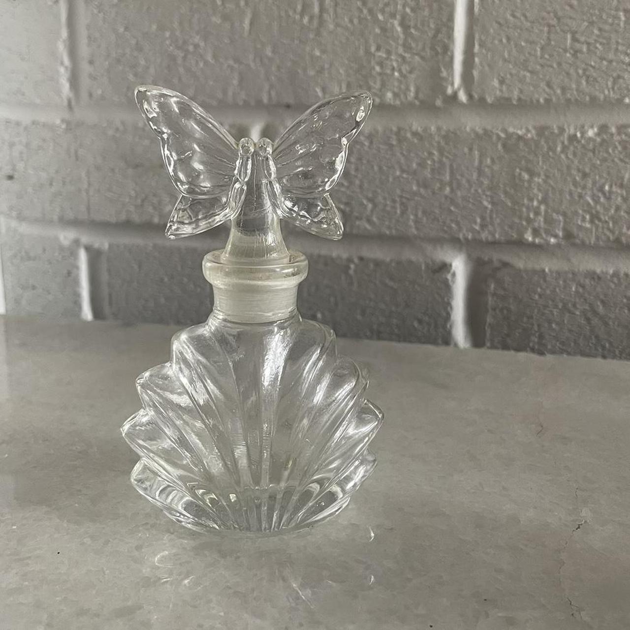 item listed by intoannwn