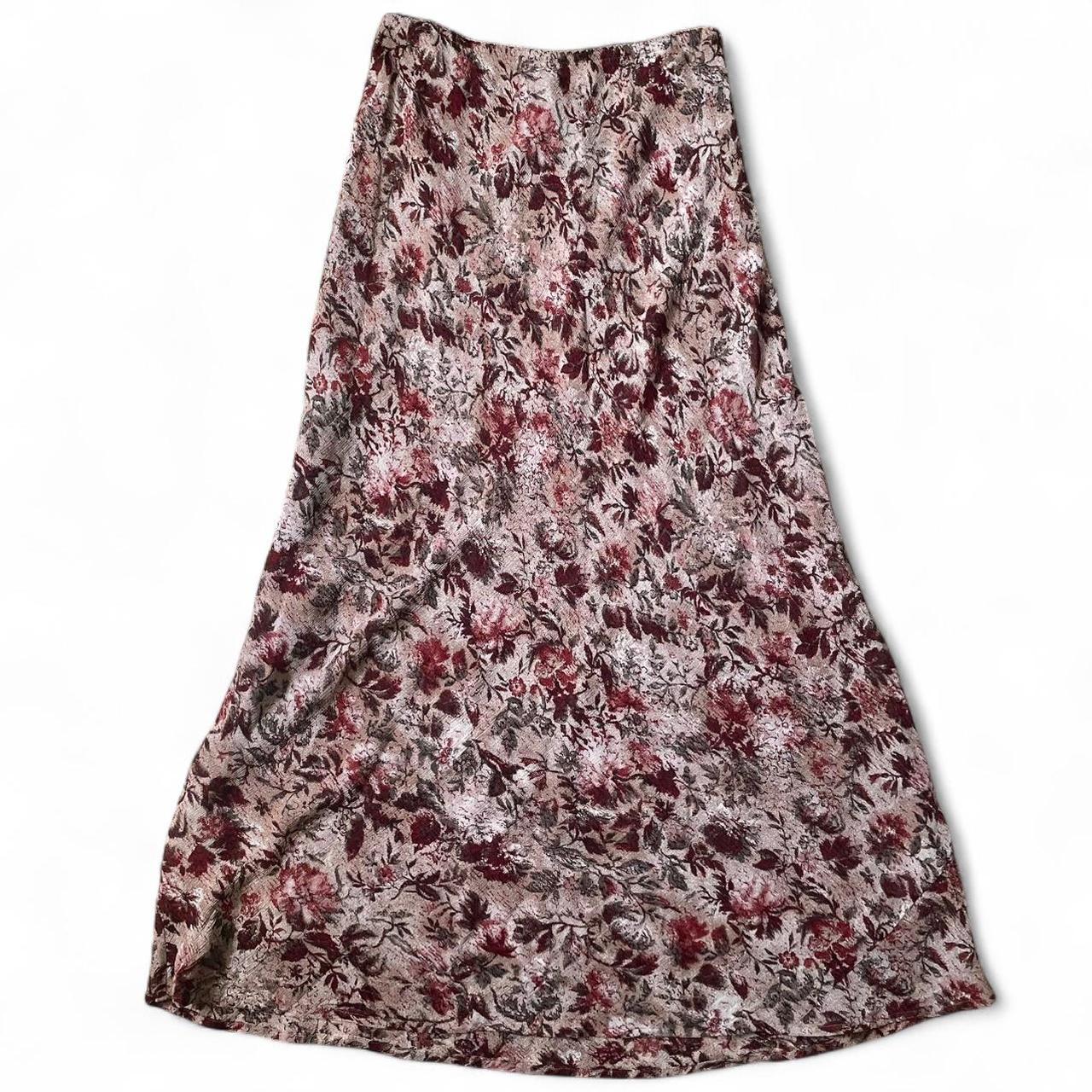 item listed by intoannwn