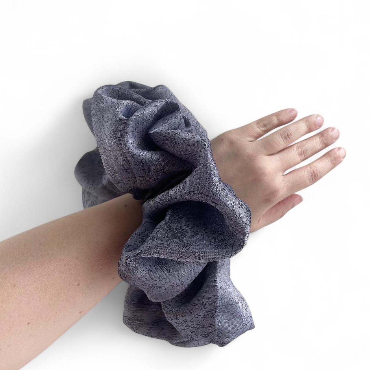 item listed by intoannwn