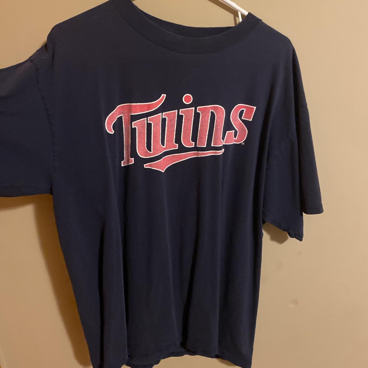 Vintage Minnesota Twins tee Size - XL Condition - - Depop