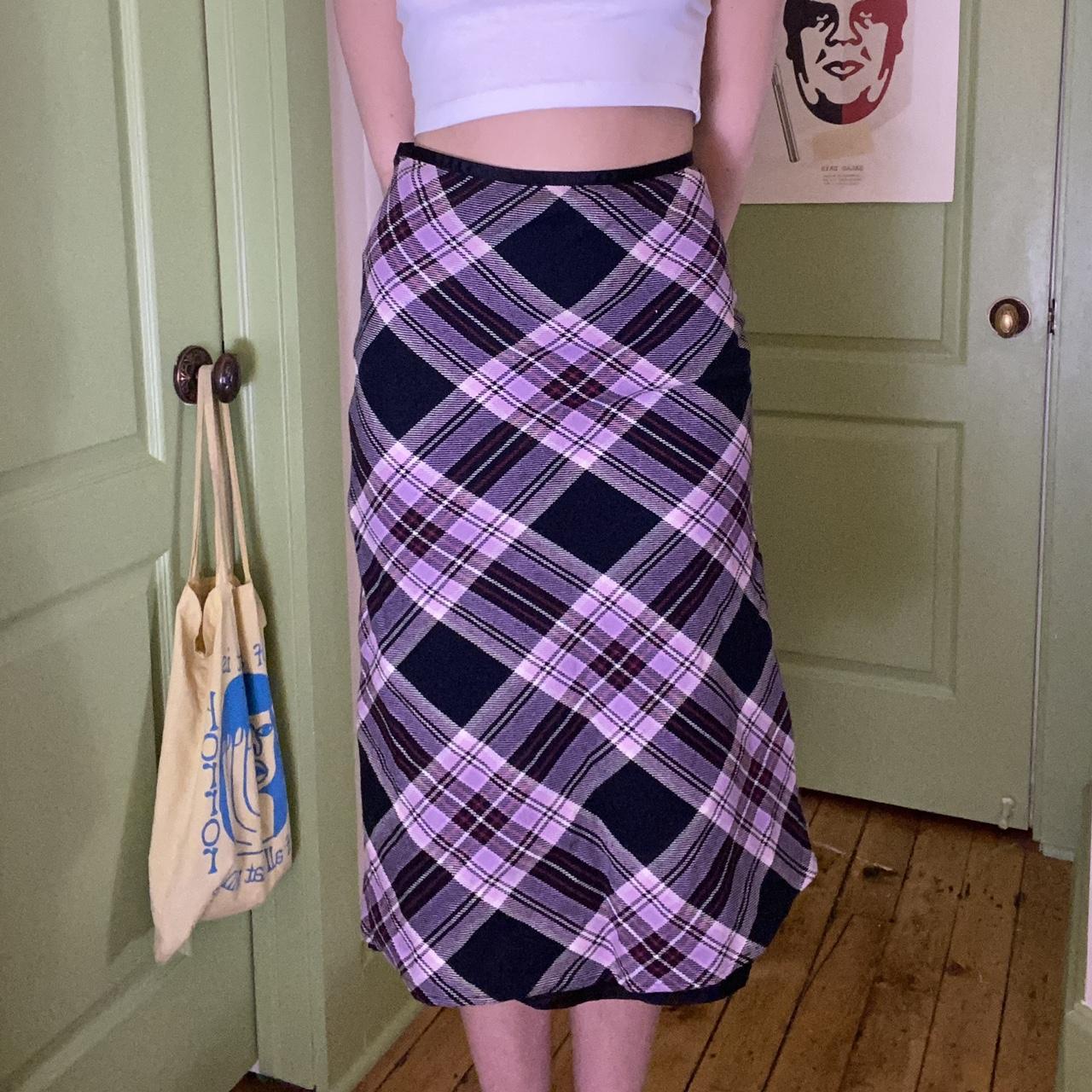 UNIF XS plaid midi skirt! Great condition with