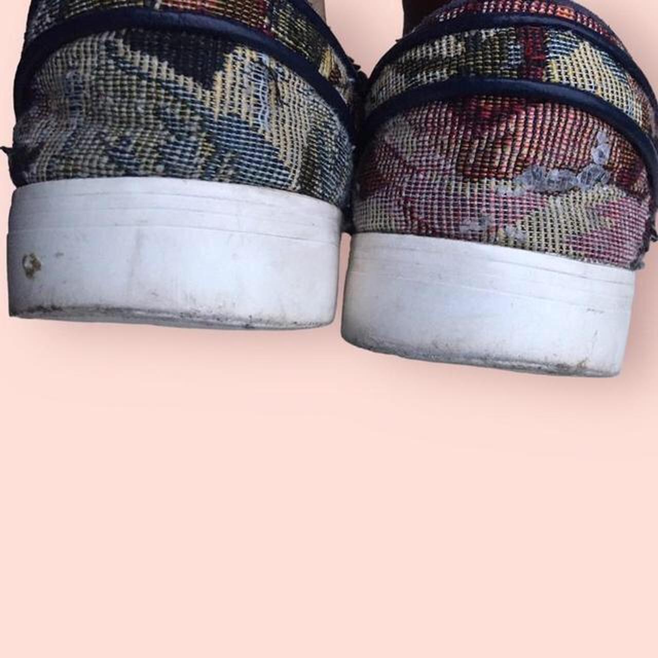 grandma's couch janoski