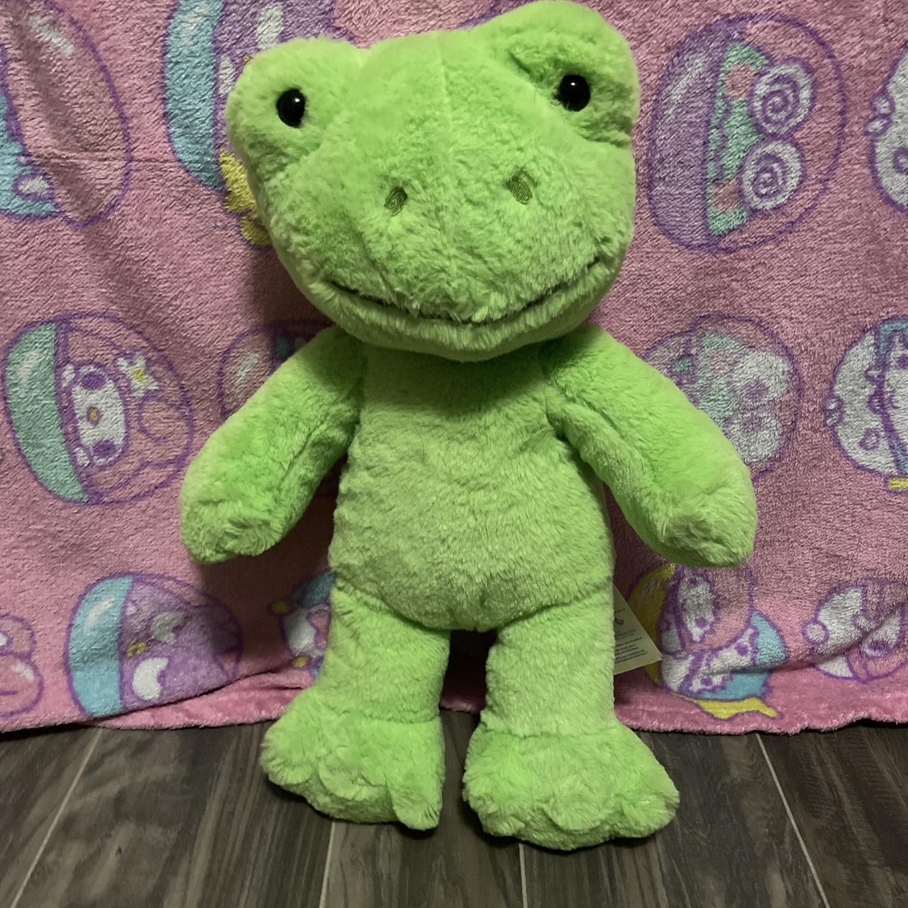 Build a bear spring green frog 16” plush lmk if you... - Depop