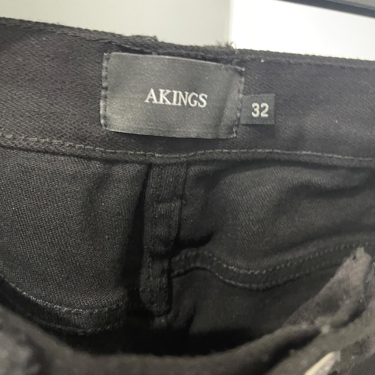 WHAT ARE STACKED JEANS? - AKINGS