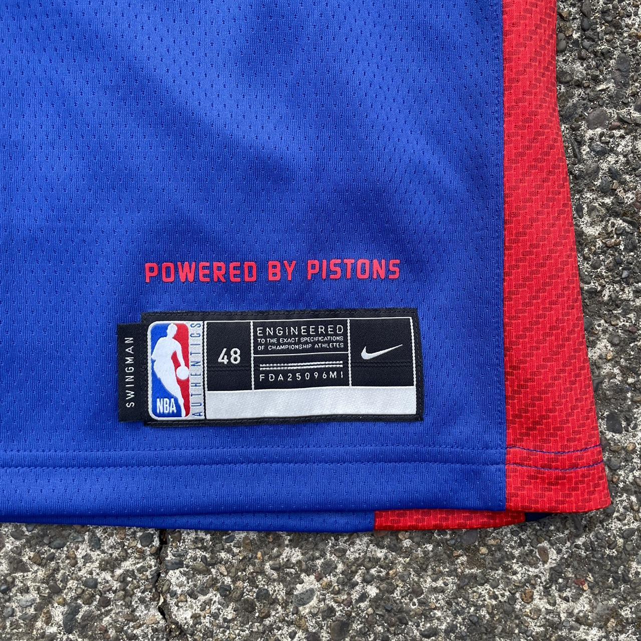 detroit pistons blake griffin jersey never worn - Depop