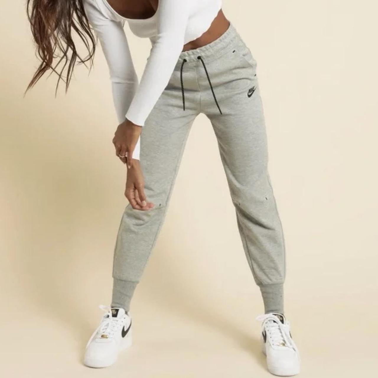 grey nike fleece tracksuit