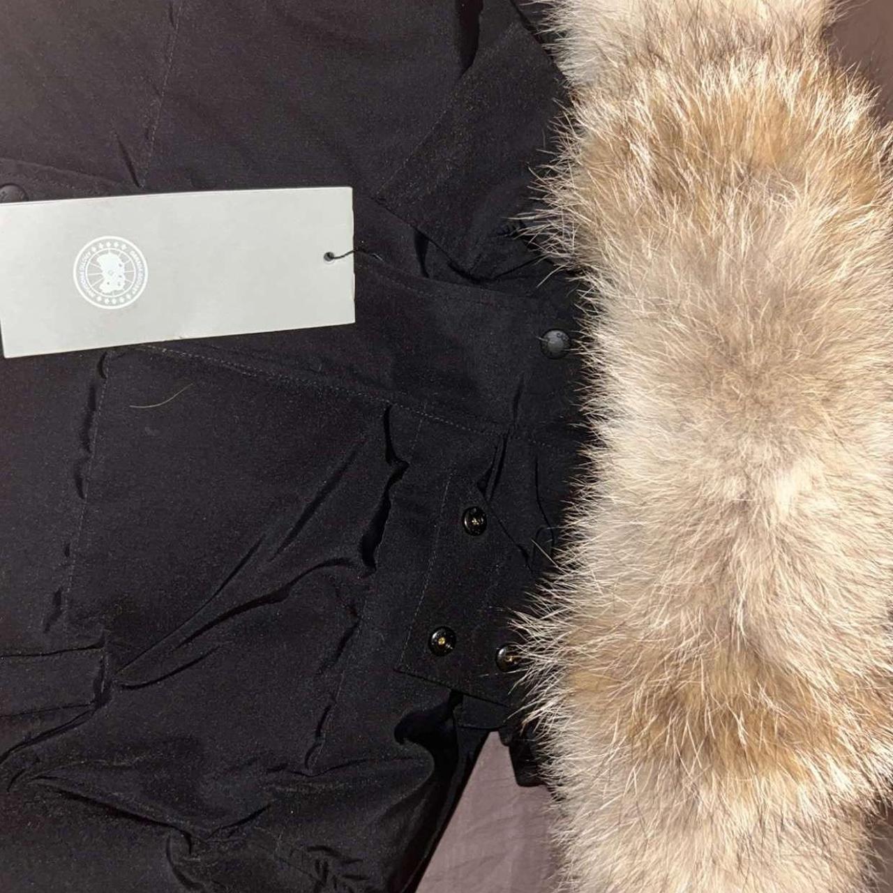 Black Canada goose Wyndham Parker black badge XL - Depop