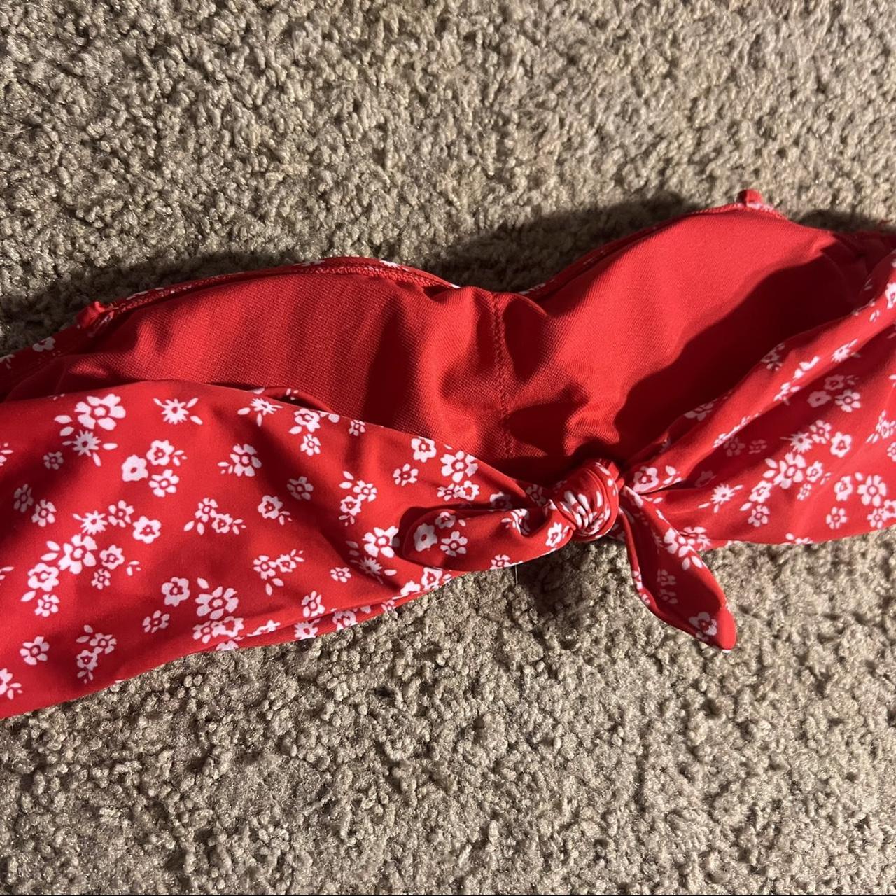 Swimsuit straps on or off Depop