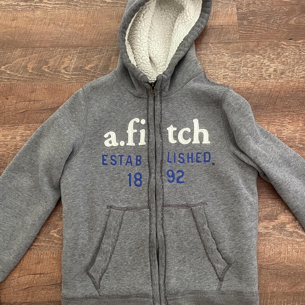 item listed by ashluvv1