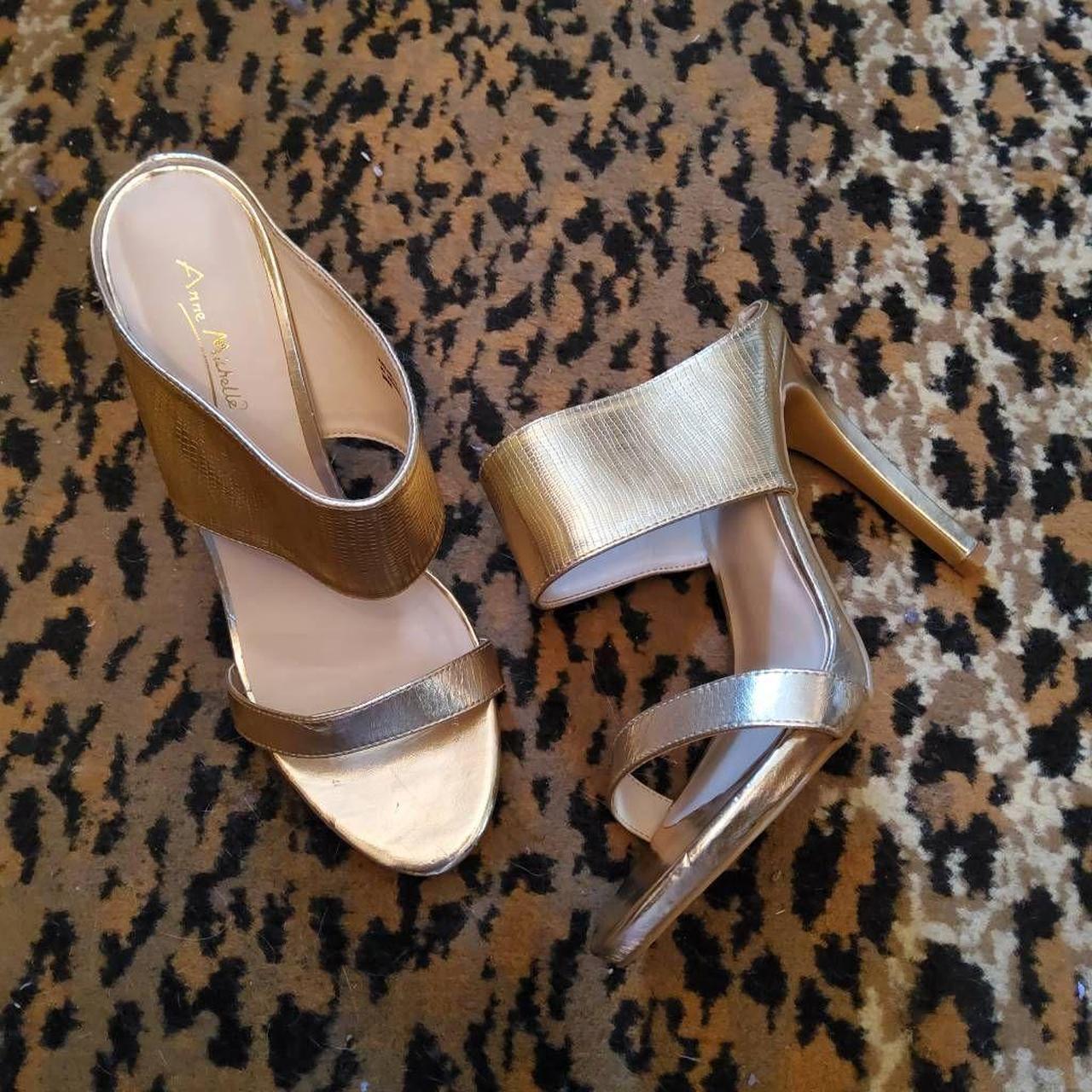 Anne michelle clearance gold heels