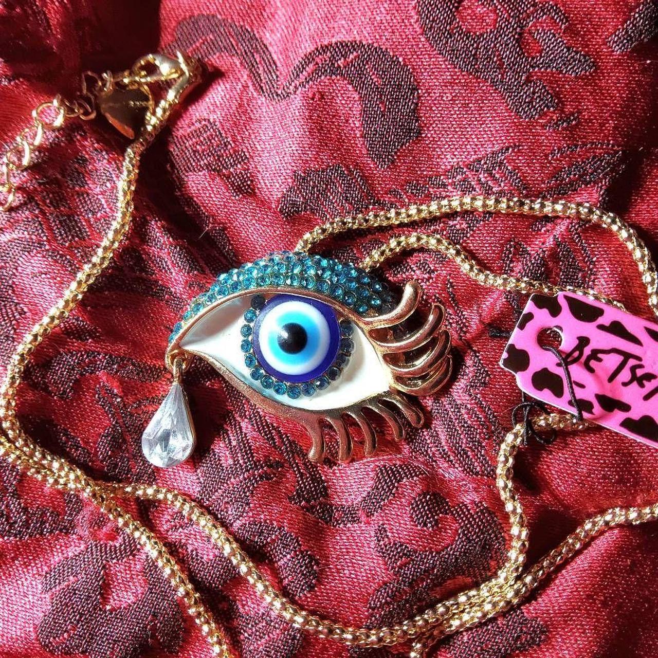 Betsey johnson hot sale eye necklace