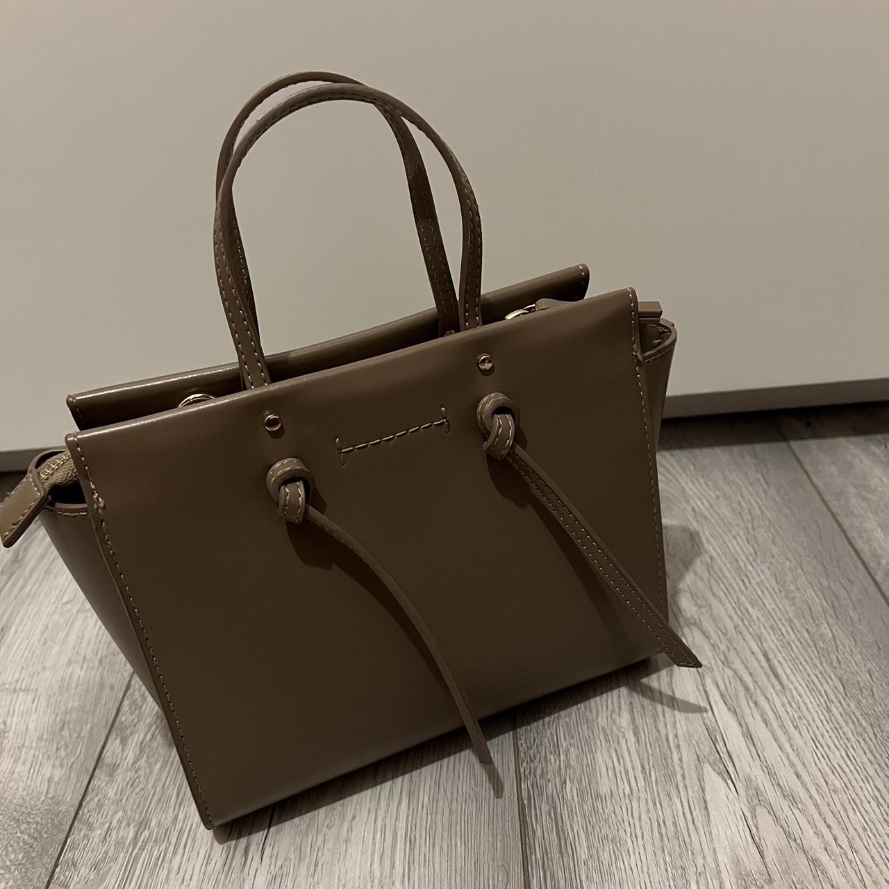 Midi city best sale bag zara