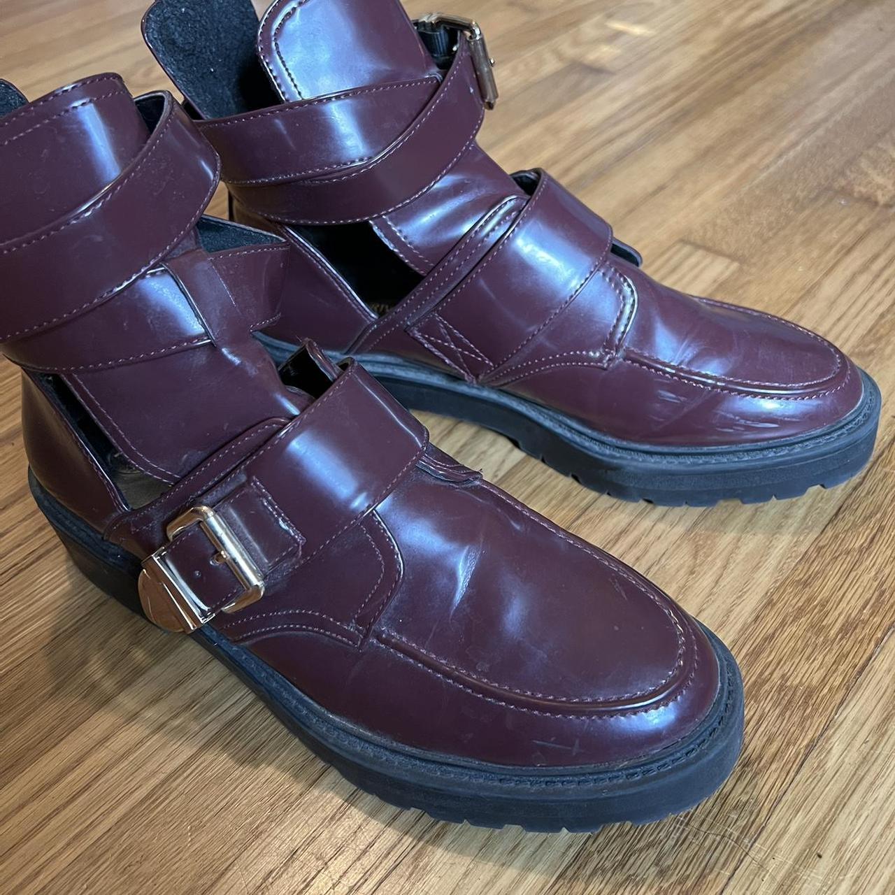 River Island Women's Burgundy and Gold Boots (3)
