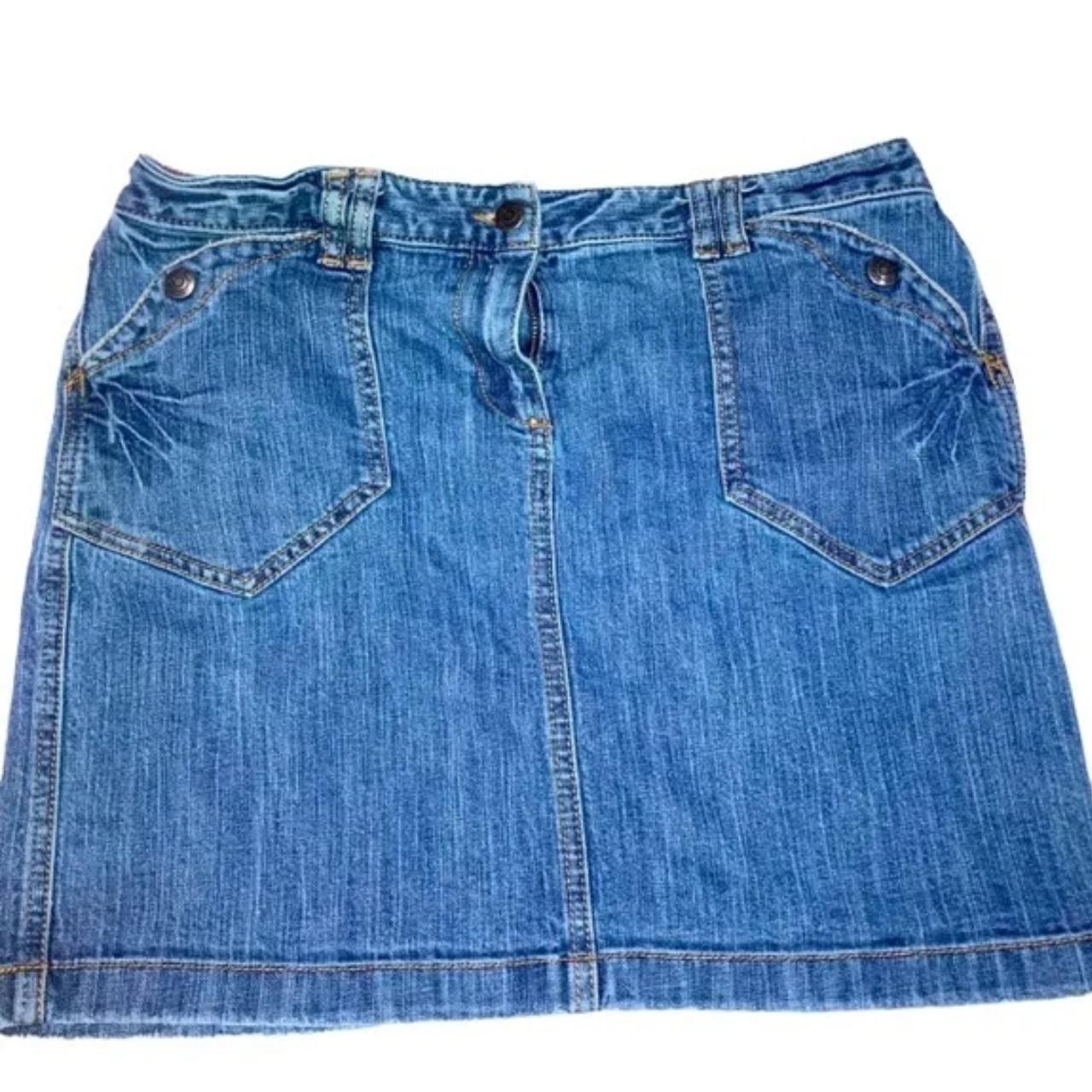 Y2K Ann Taylor loft denim jean mini skirt Size 10 - Depop