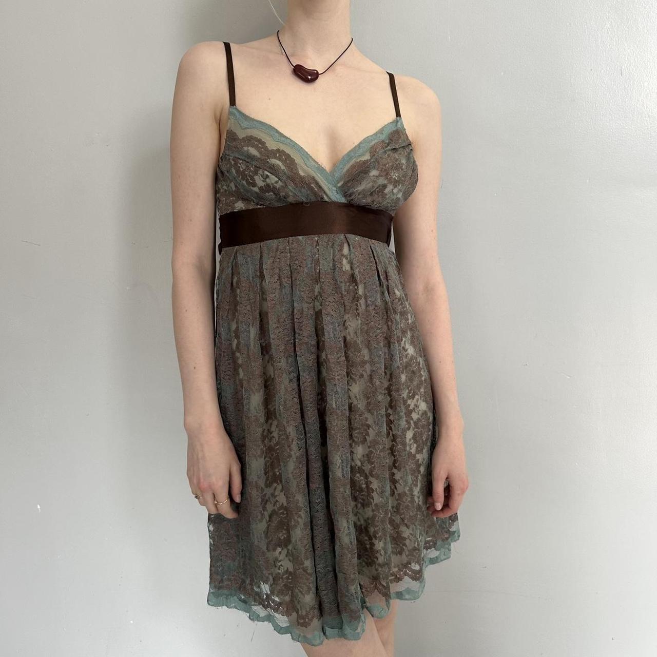 item listed by nuestroamorselectivos