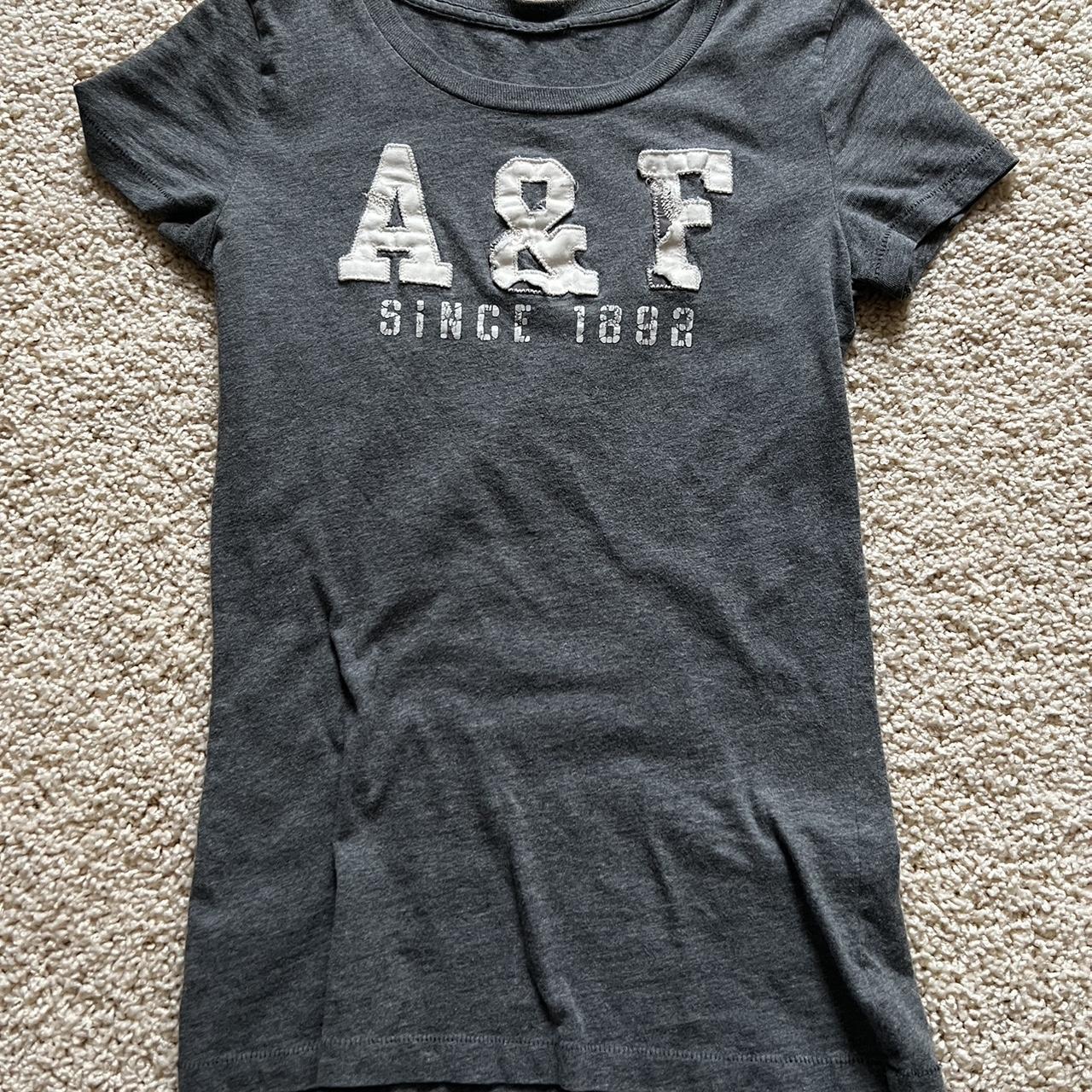 Abercrombie Fitch Women S Grey T Shirt Depop