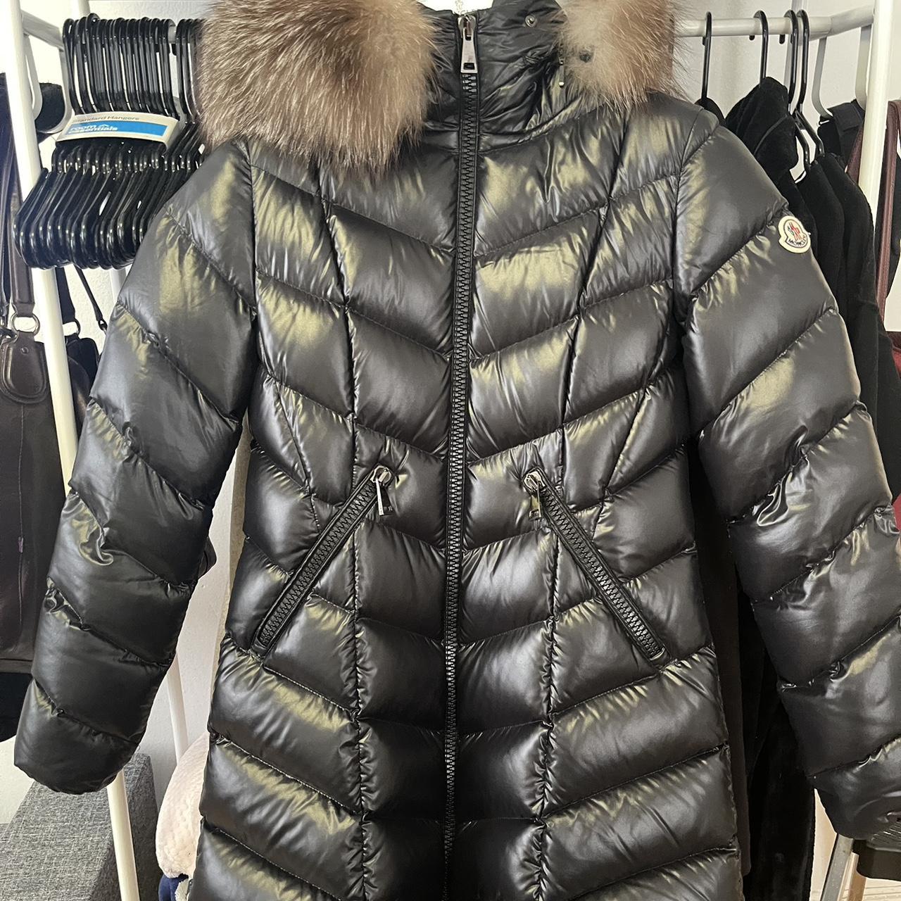 100% AUTHENTIC. Moncler Fulmarus Lacque Fur-Trim... - Depop