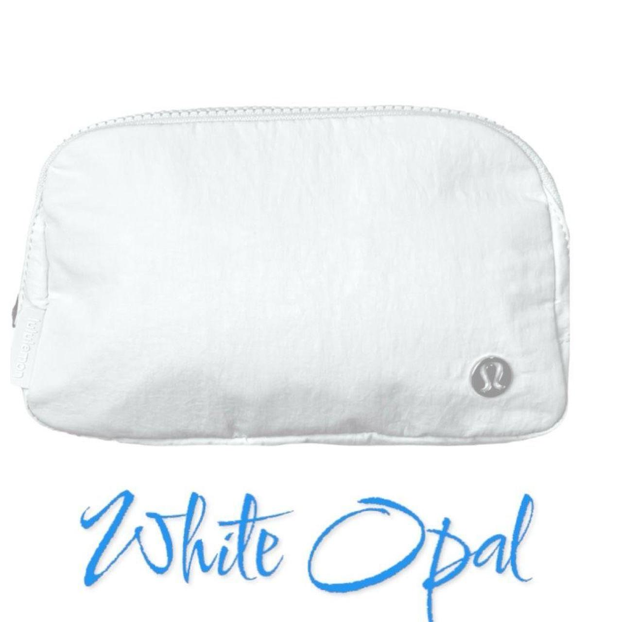 NWT LULULEMON EVERYWHERE BELT deals BAG WHITE OPAL